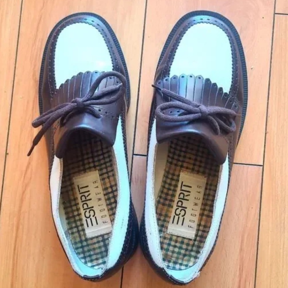 Esprit 1980’s Women’s Two-Tone Brown and White Loafers size 7.5